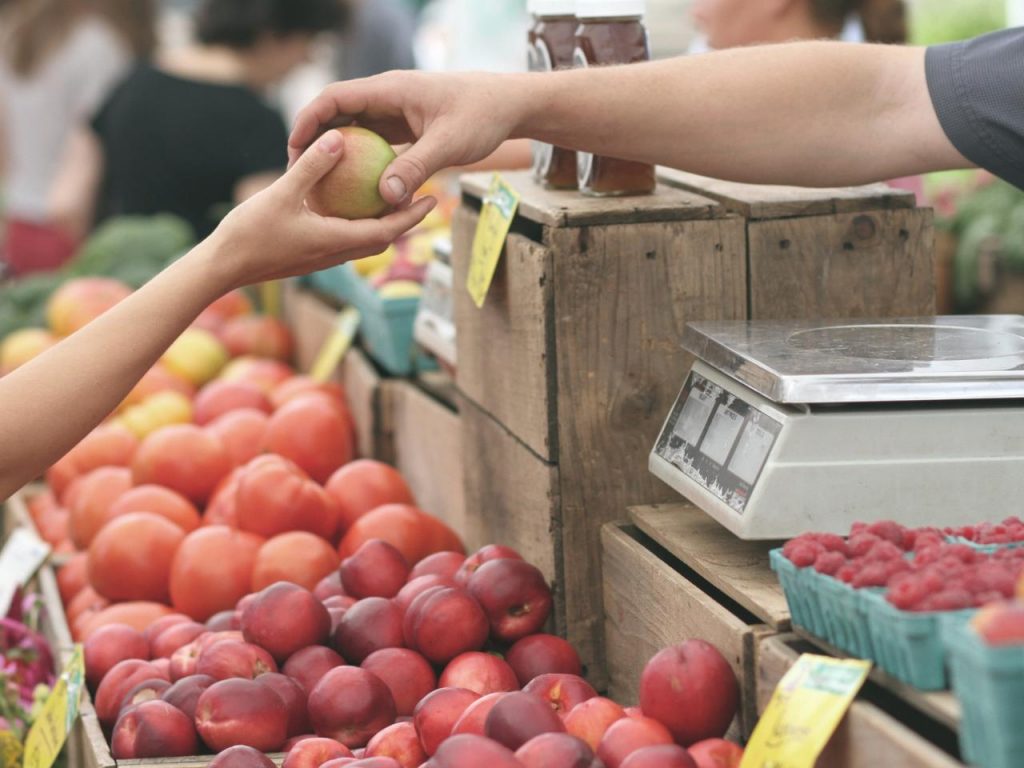 Marchés hebdomadaires locaux